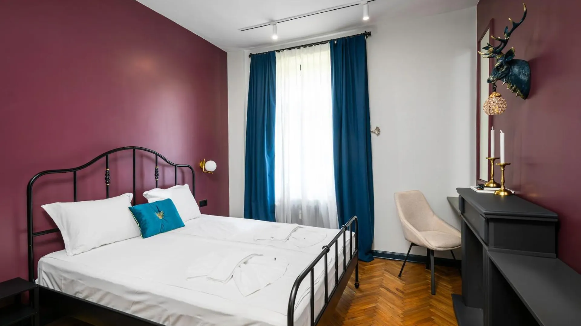 Royal Retreat - Your Central Designer Spot By Flat Mаnager Sofia Bulgaria